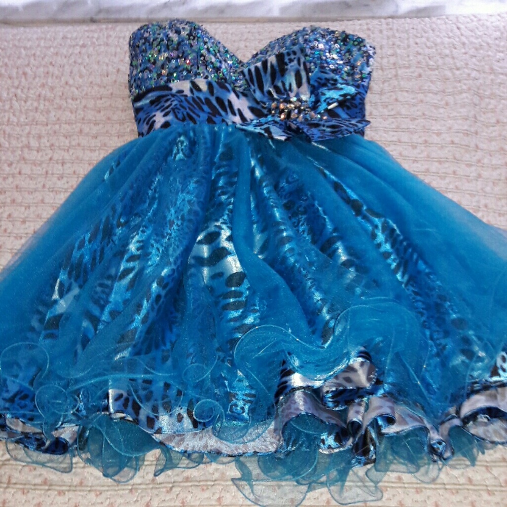 Beautiful blue animal print prom dress